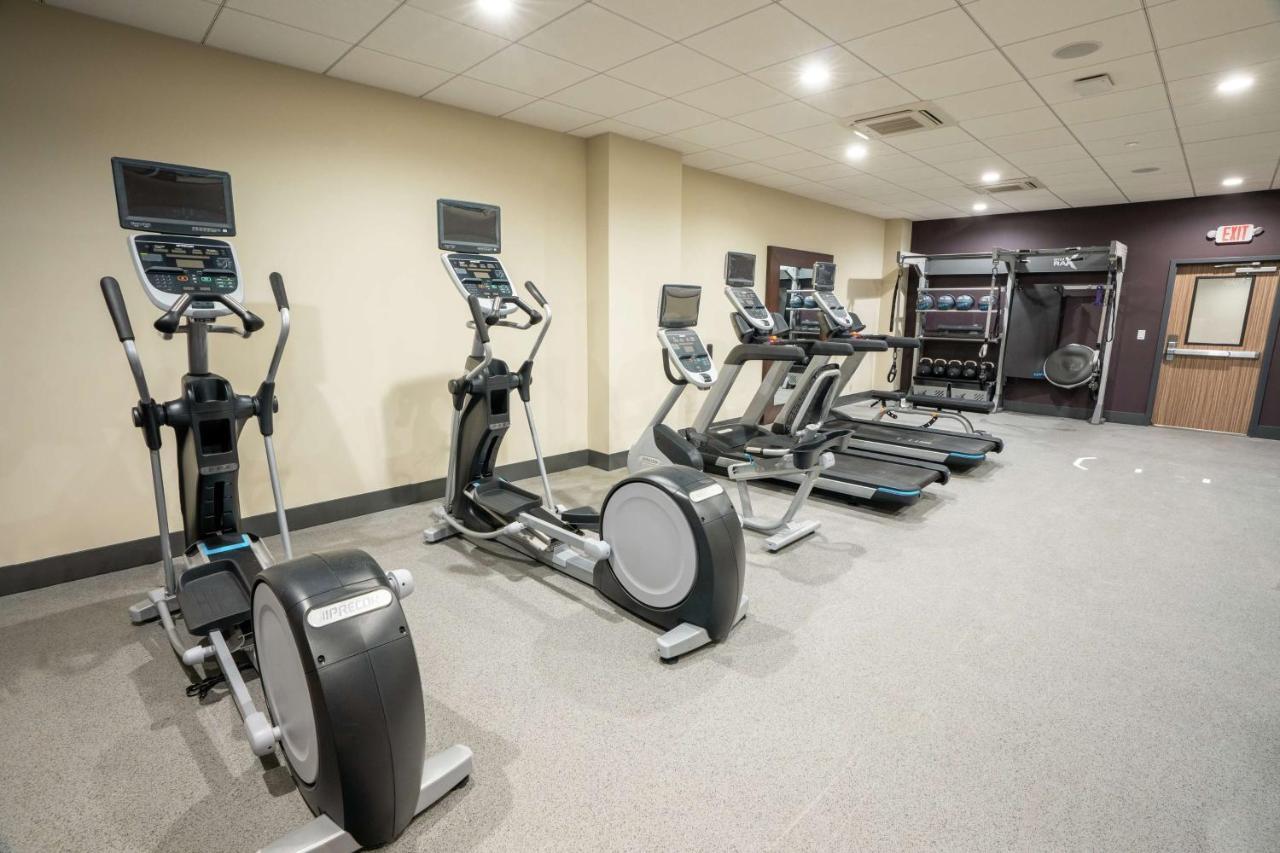 Hilton Garden Inn Wichita Downtown, Ks Ngoại thất bức ảnh