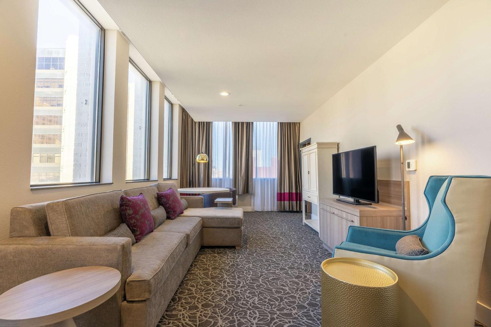 Hilton Garden Inn Wichita Downtown, Ks Ngoại thất bức ảnh
