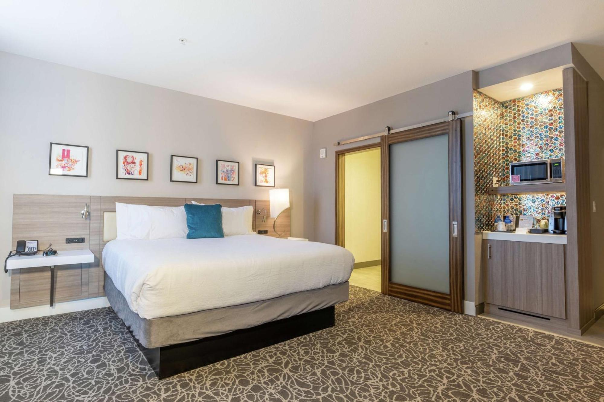 Hilton Garden Inn Wichita Downtown, Ks Ngoại thất bức ảnh